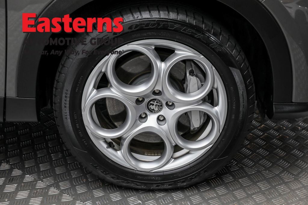 Used 2024 Alfa Romeo Tonale Sprint image 31