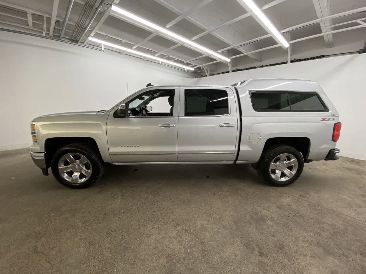 Used 2015 Chevrolet Silverado 1500 LTZ Z71 w/ LTZ Plus Package AWD/4WD image 3