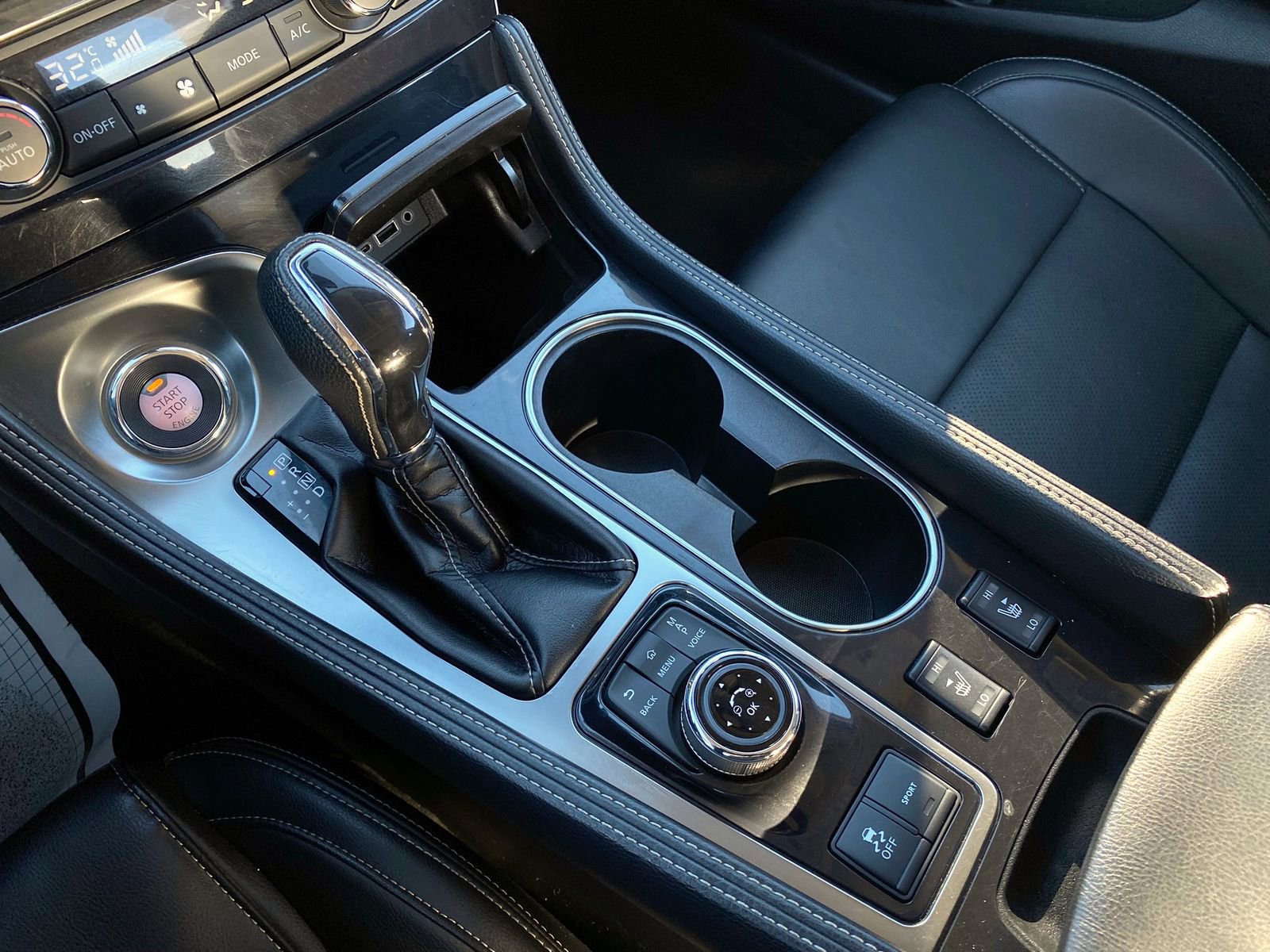 Used 2023 Nissan Maxima SL image 17