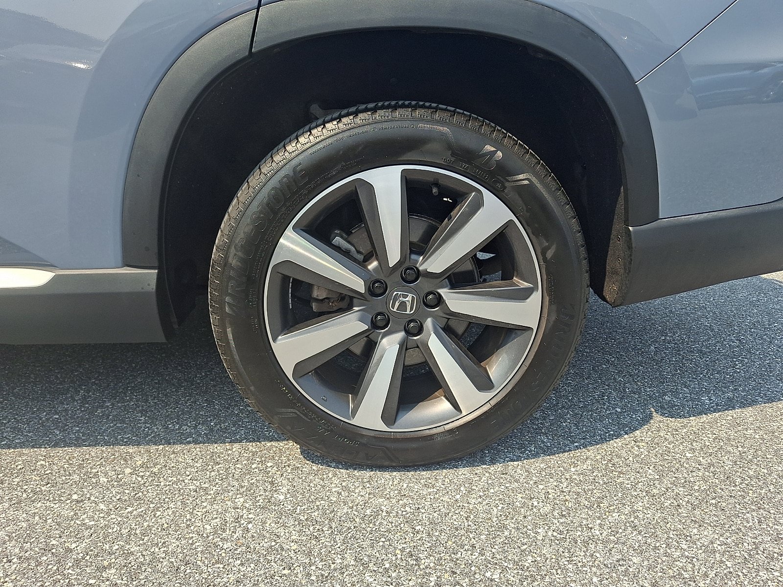 Used 2023 Honda Pilot Touring image 8