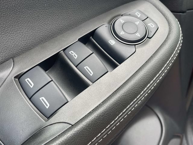 Used 2024 Buick Encore GX Preferred FWD image 12
