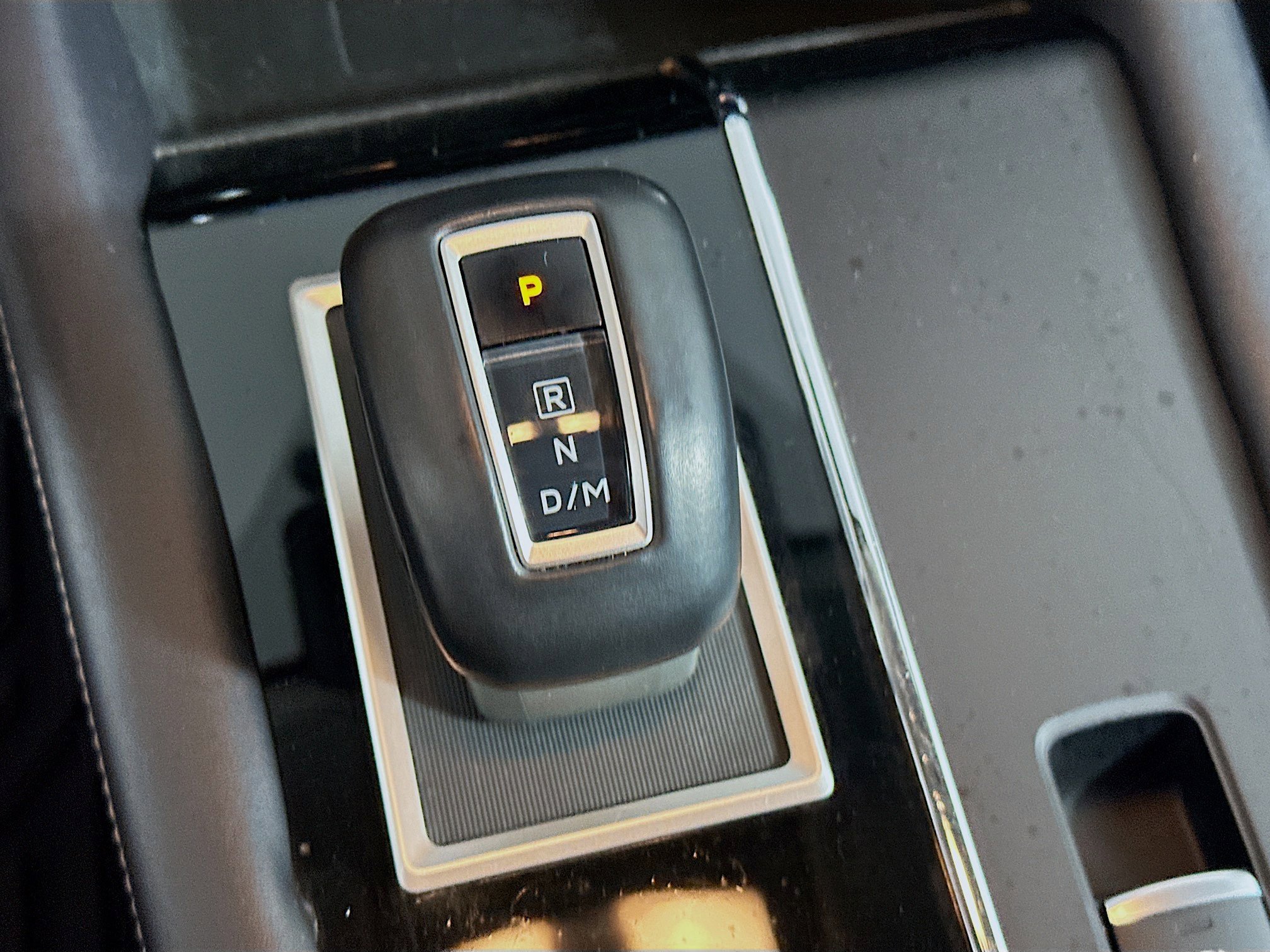 Used 2024 Mitsubishi Outlander SE image 25