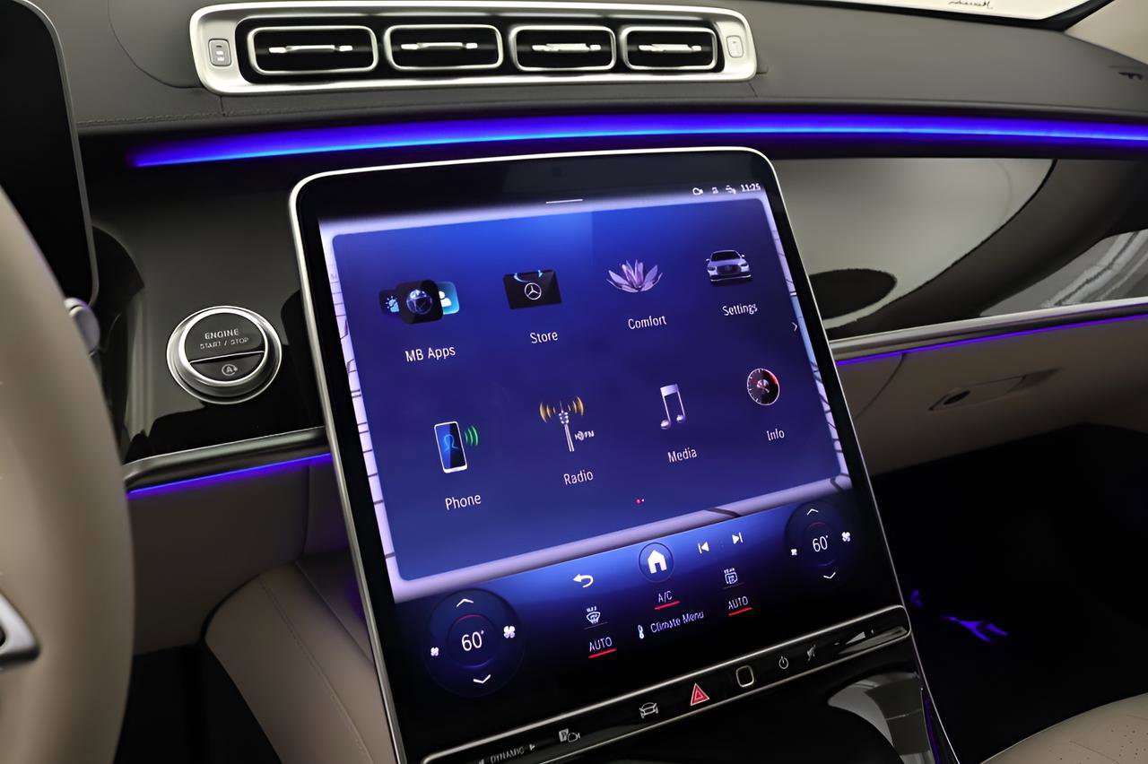 Certified 2023 Mercedes-Benz S 500 4MATIC image 9