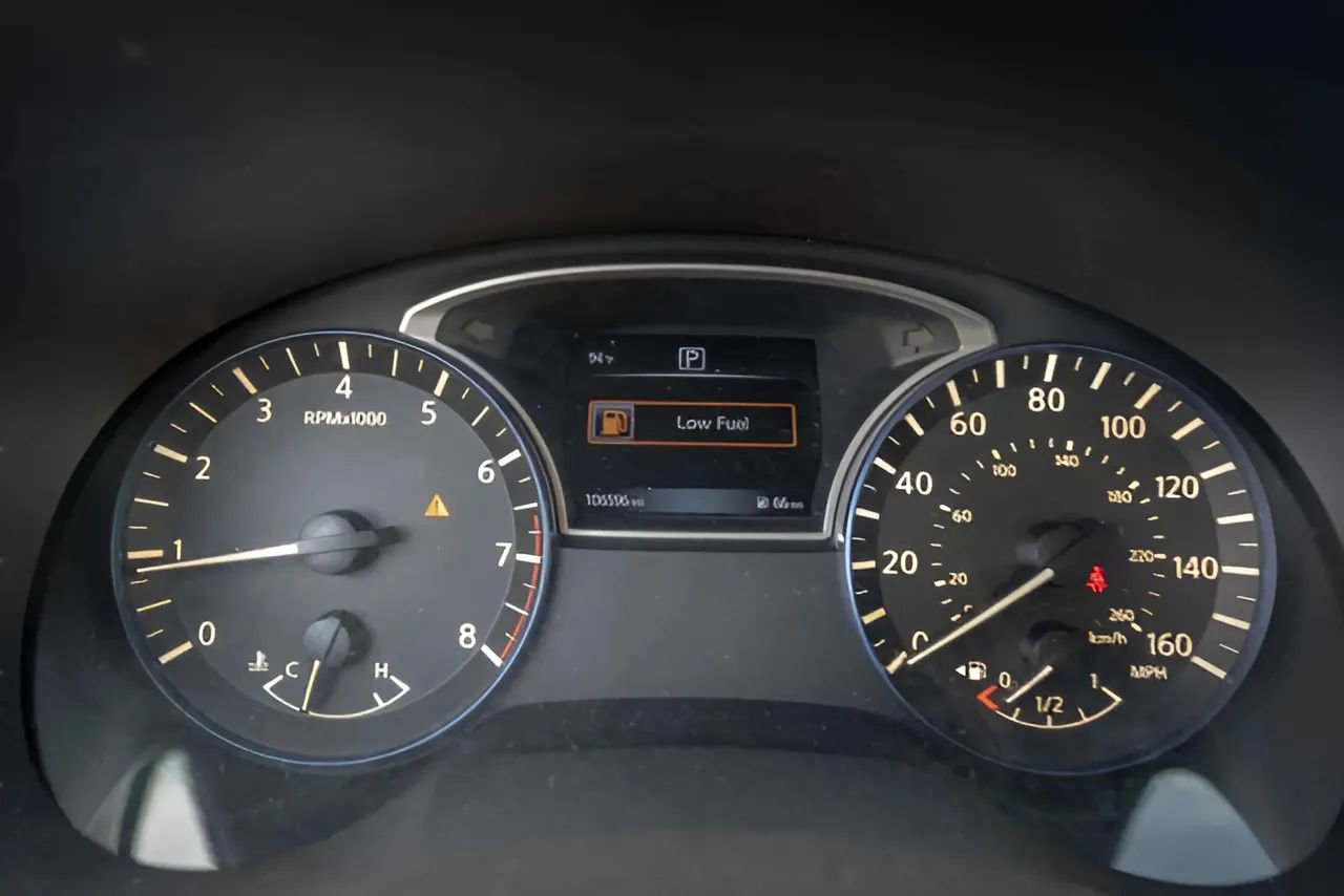 Used 2016 Nissan Altima 2.5 SR image 23