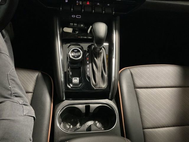 Used 2024 GMC Canyon AT4 w/ AT4 Premium Package image 14