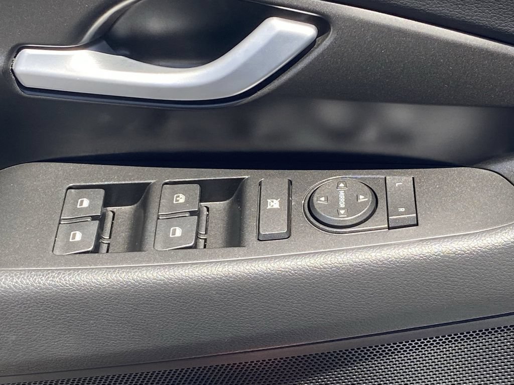 Used 2020 Hyundai Elantra GT w/ Style Package 02 FWD image 20