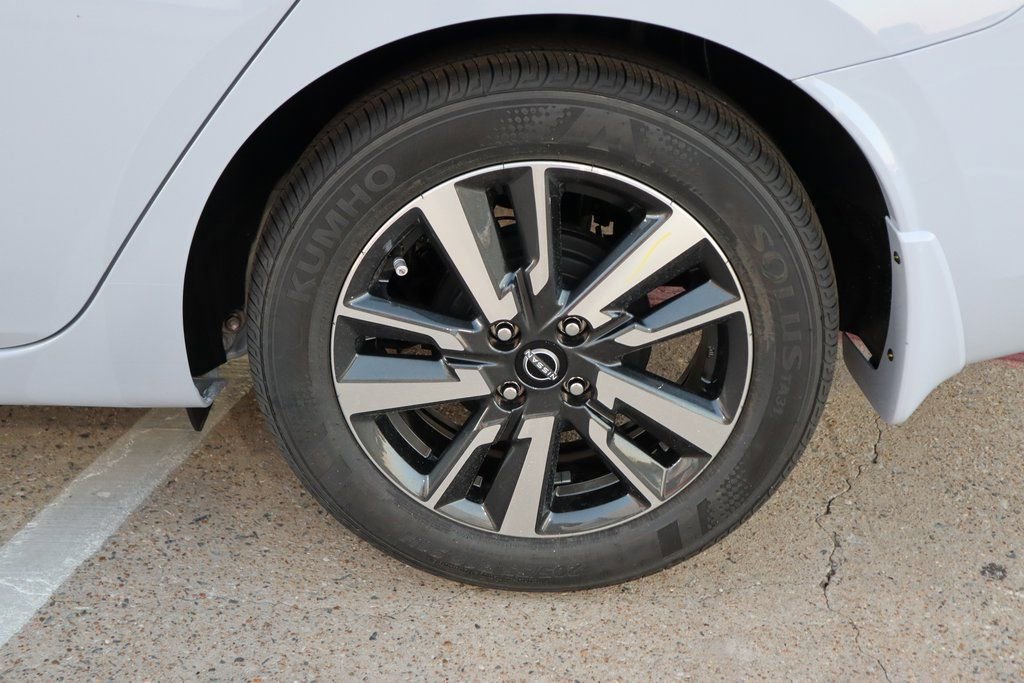 New 2025 Nissan Versa SV w/ Trunk Package image 9