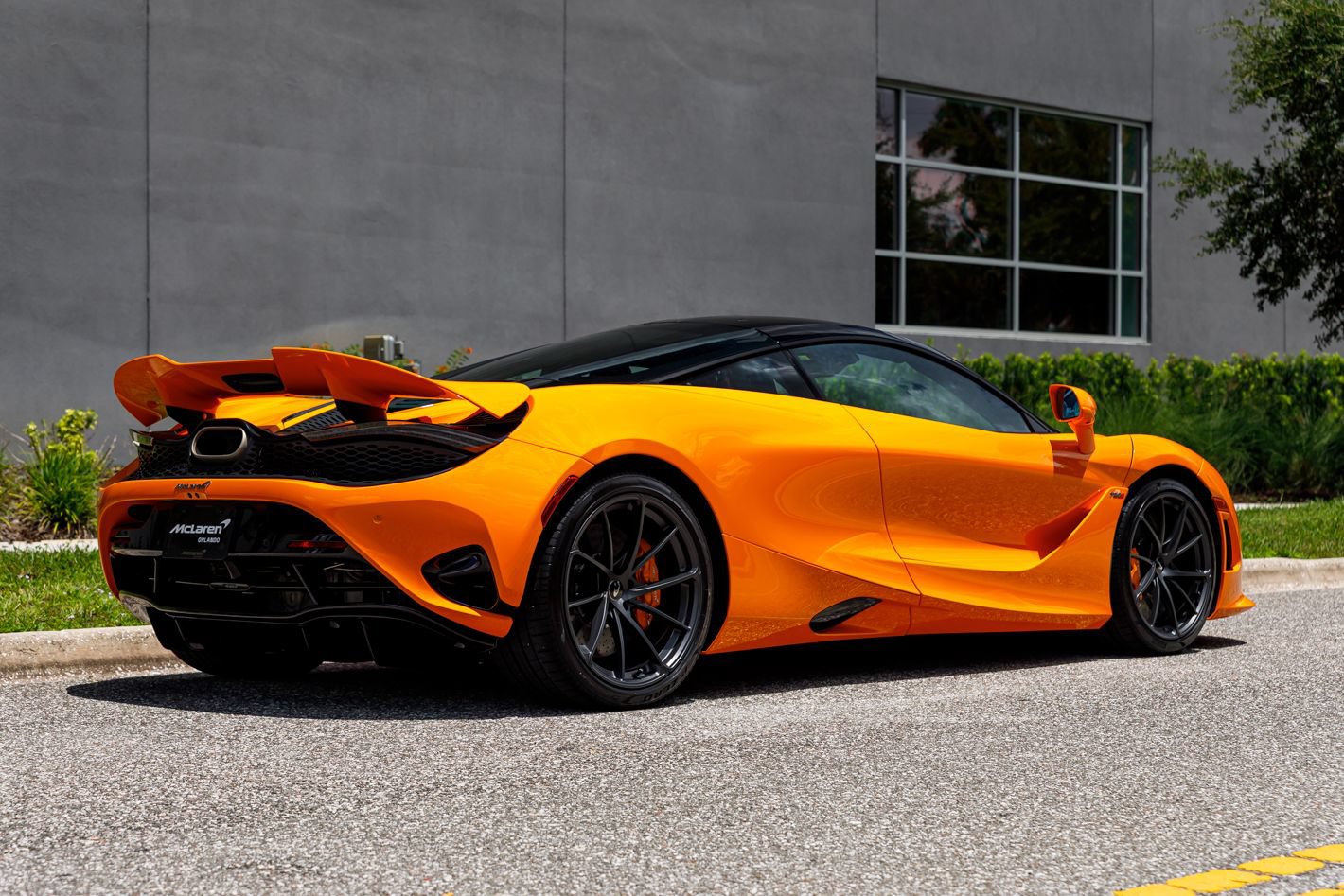 New 2027 McLaren 750S RWD image 8