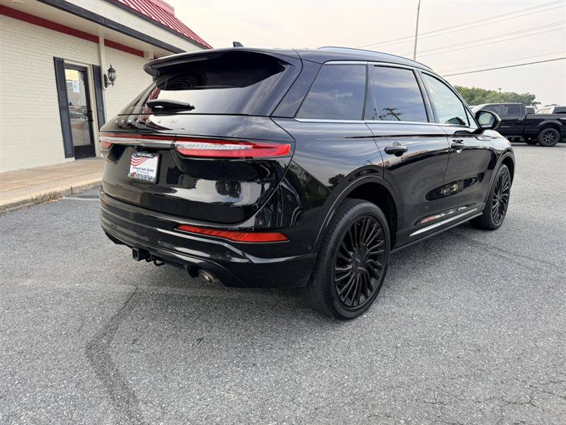 Used 2021 Lincoln Corsair Reserve AWD/4WD image 5