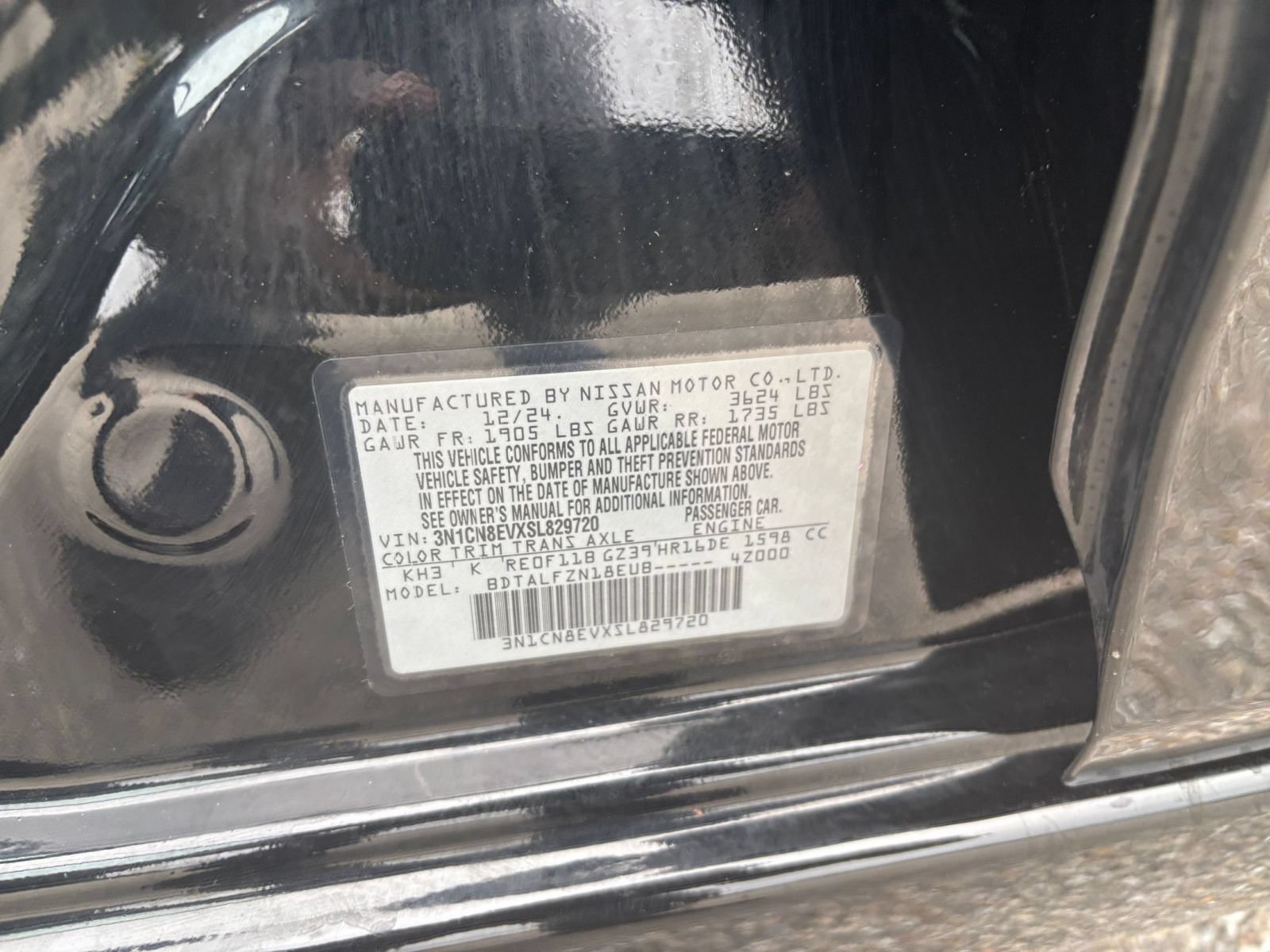 Used 2025 Nissan Versa SV FWD image 22