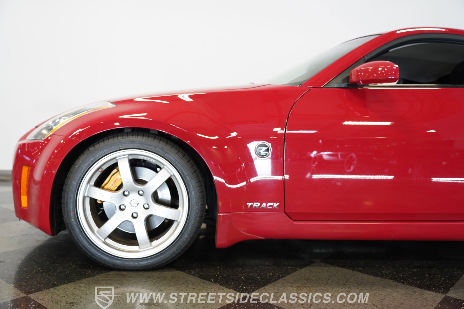 Used 2003 Nissan 350Z Track image 25