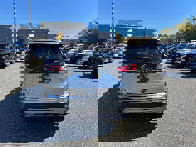 Certified 2022 Ford Edge SEL w/ Convenience Package image 4