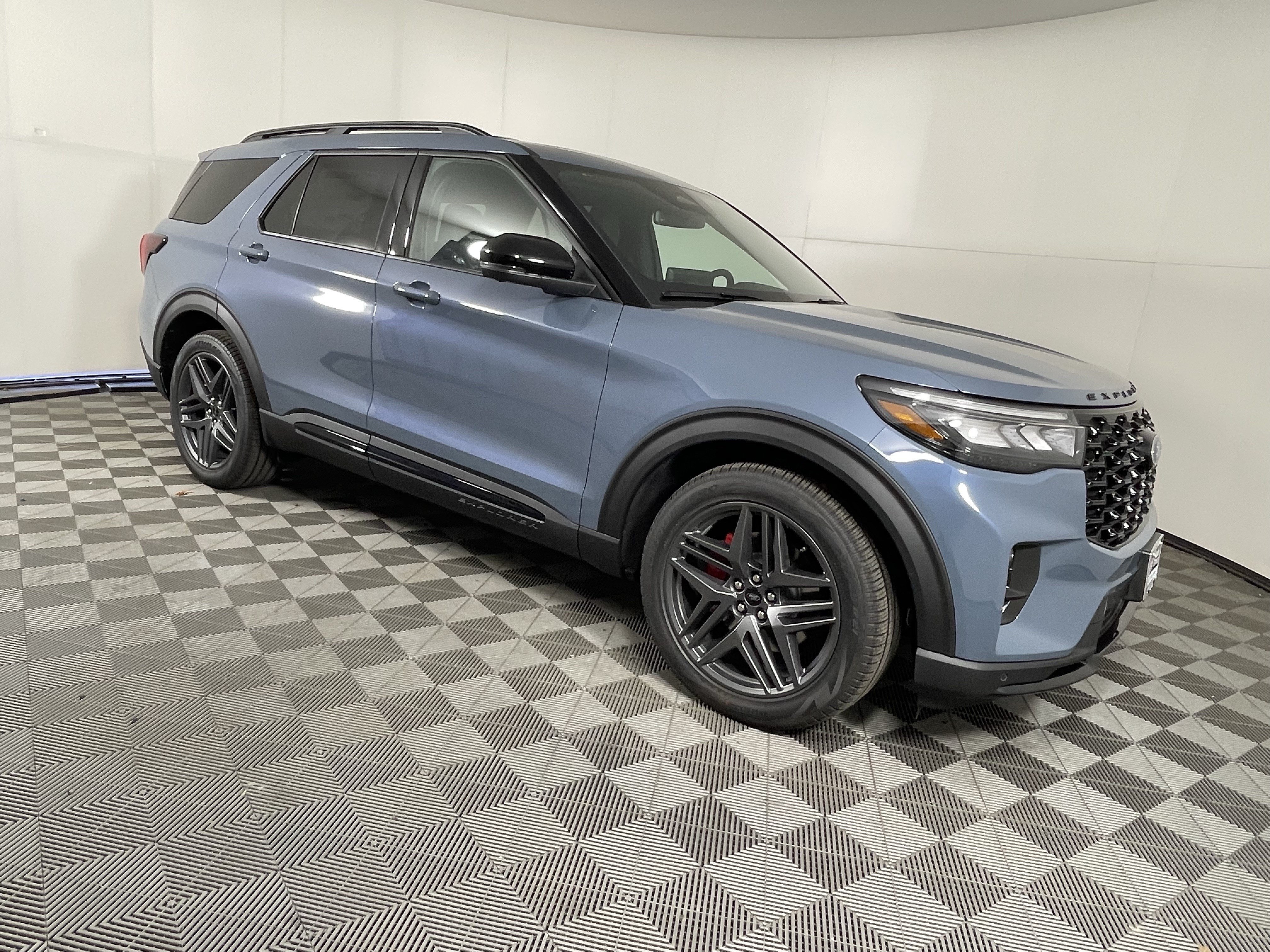 New 2026 Ford Explorer ST w/ Sun And Sound Package AWD/4WD image 7
