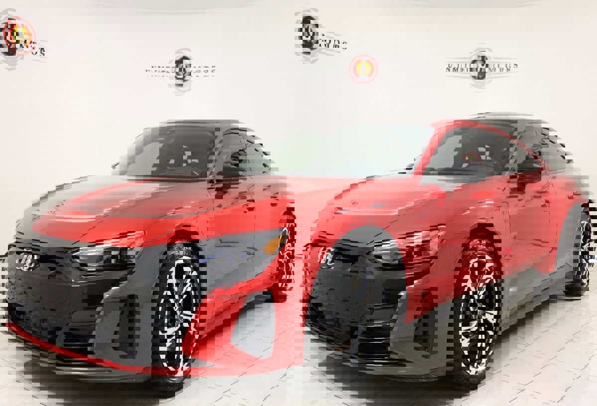 Used 2022 Audi e-tron GT Prestige image 5