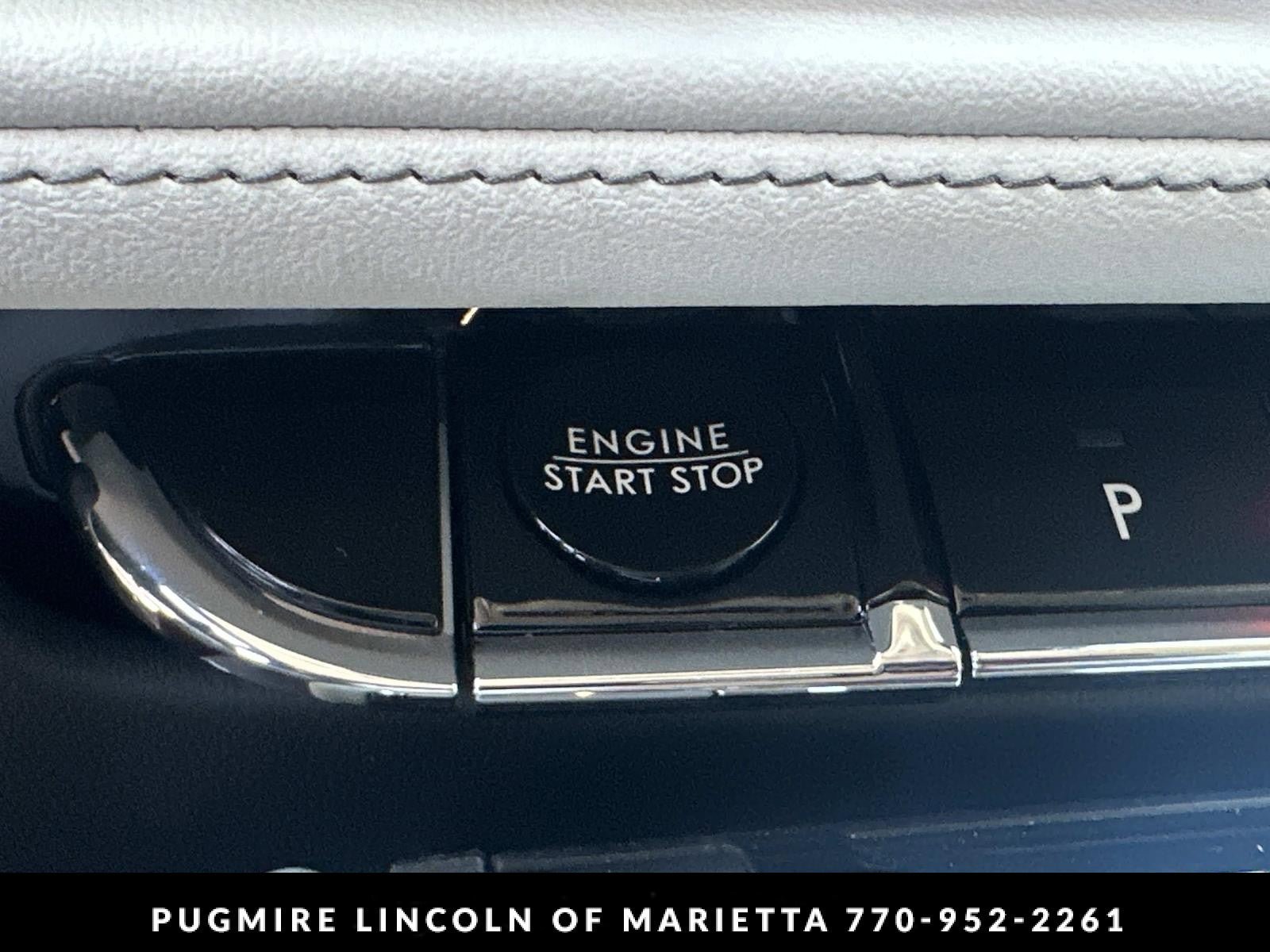 New 2026 Lincoln Aviator AWD image 30
