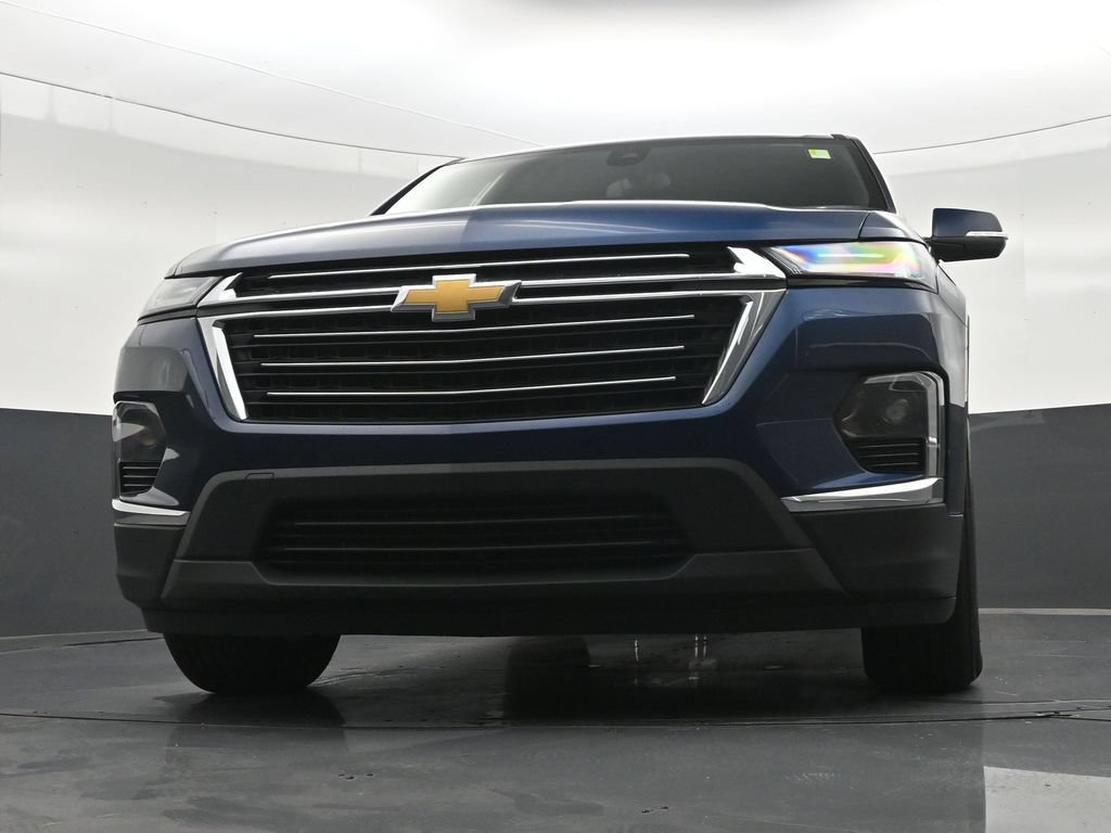 Used 2023 Chevrolet Traverse LT FWD image 31