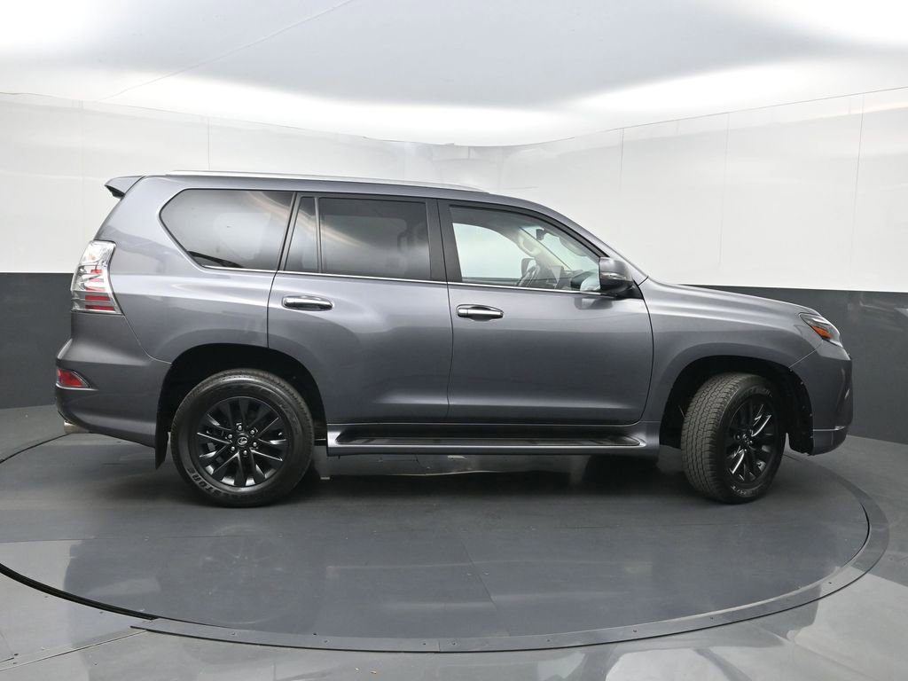 Used 2023 Lexus GX 460 Premium w/ Premium Package image 46