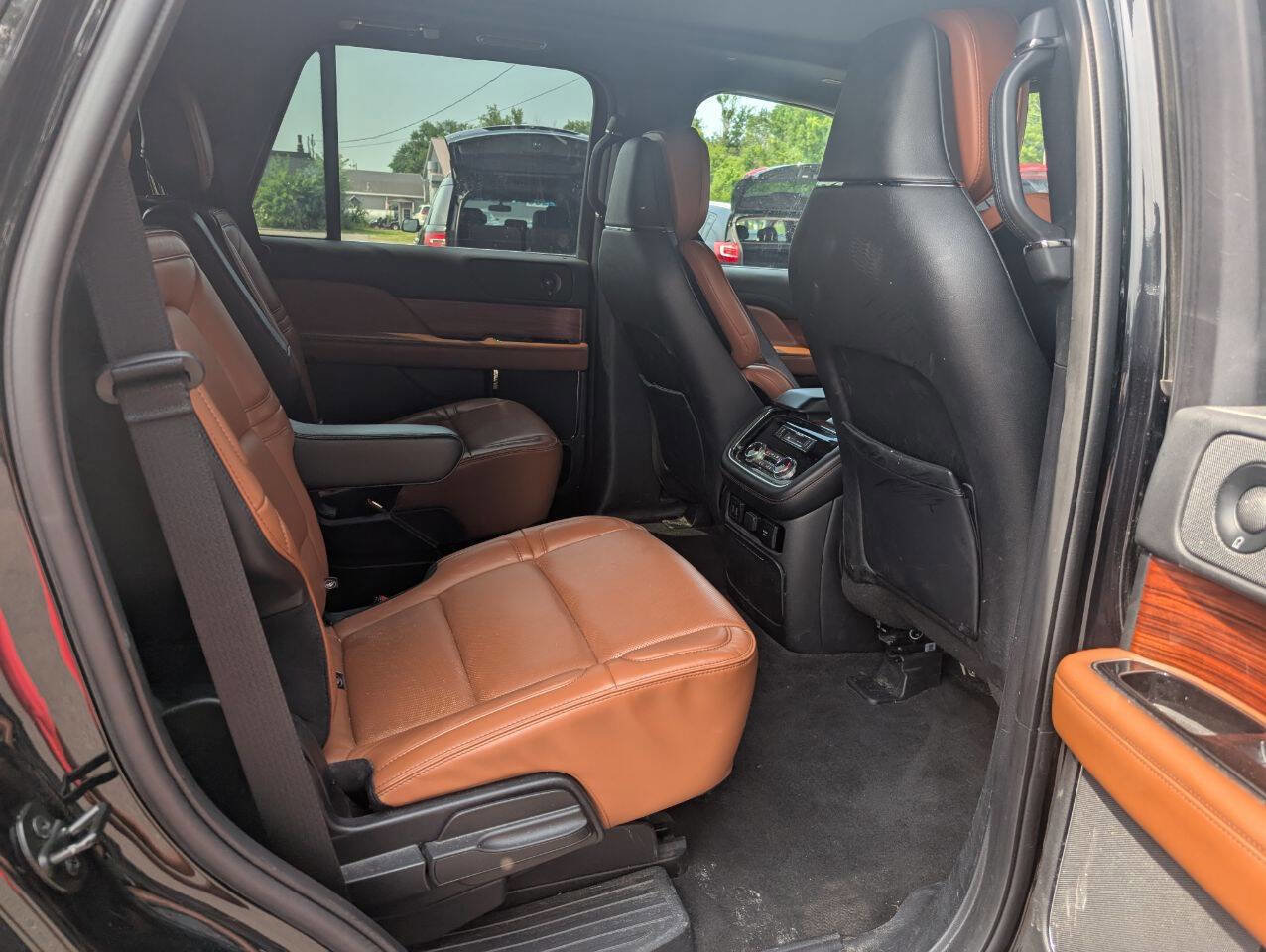 Used 2019 Lincoln Navigator Reserve w/ Cargo Package image 5