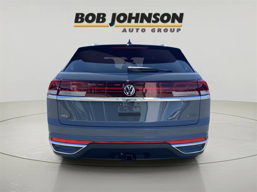 New 2025 Volkswagen Atlas Cross Sport SEL image 5