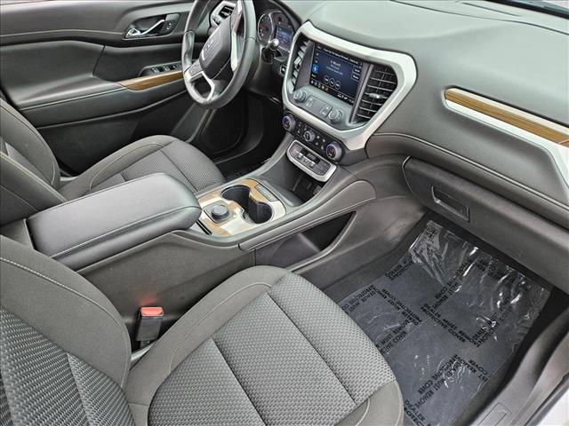 Used 2023 GMC Acadia SLE image 27
