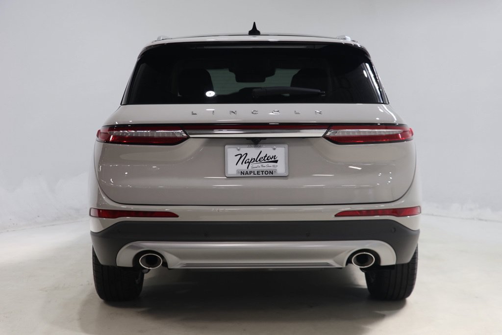 Used 2023 Lincoln Corsair Reserve w/ Equipment Group 202A AWD/4WD image 16