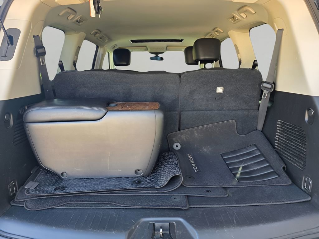 Used 2021 Nissan Armada SL w/ Captain's Chairs Package image 7