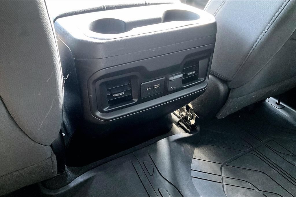 Used 2021 Chevrolet Silverado 1500 LT Trail Boss w/ LPO, Dark Essentials Package AWD/4WD image 11