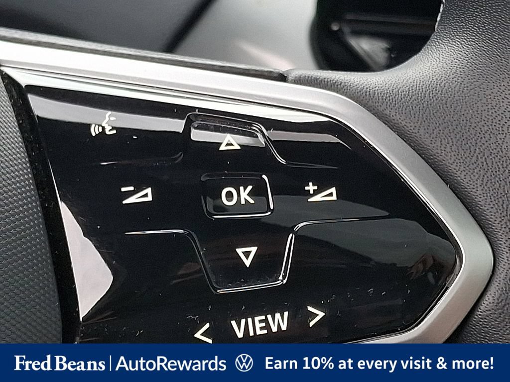 Certified 2023 Volkswagen ID.4 Pro S AWD/4WD image 29