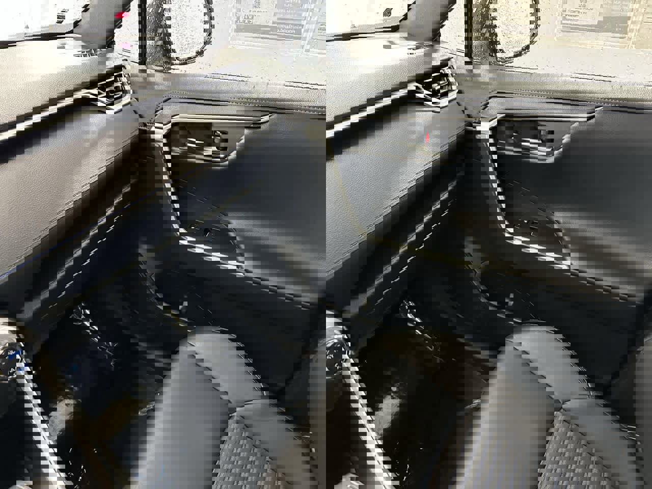 Used 2019 Toyota RAV4 XSE image 25