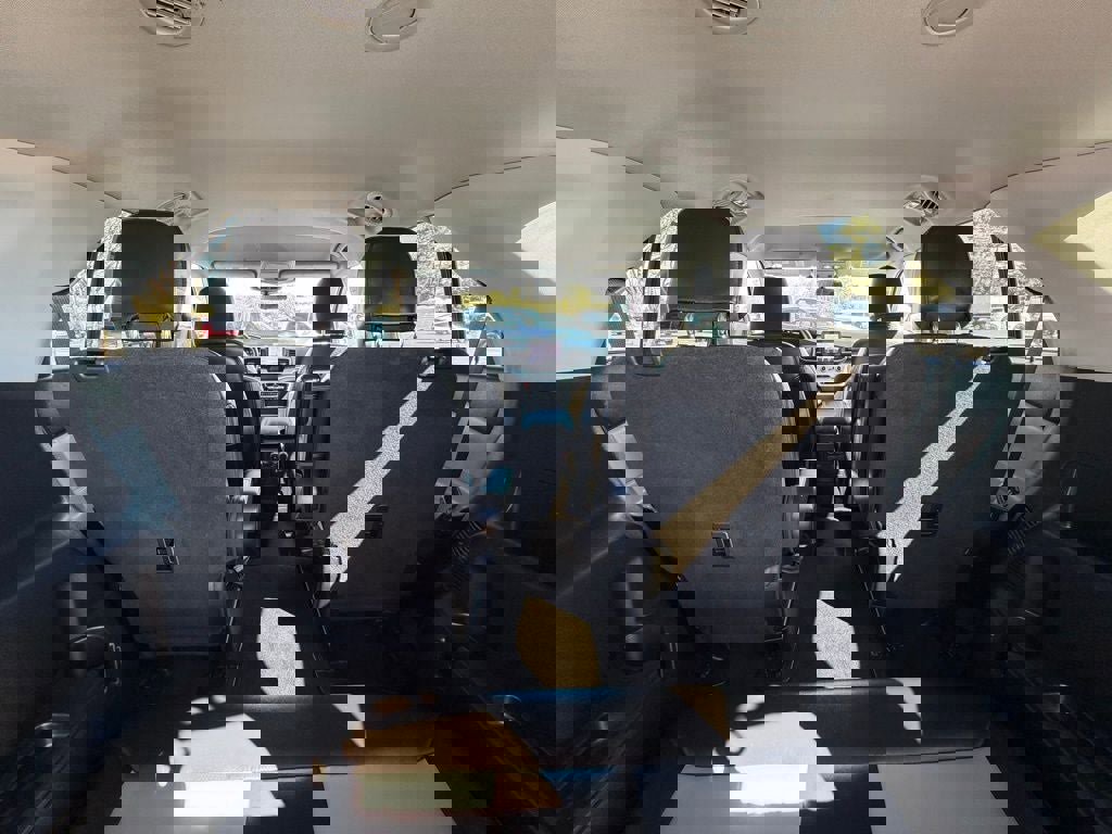 Certified 2022 Ford Explorer XLT w/ Equipment Group 202A image 41