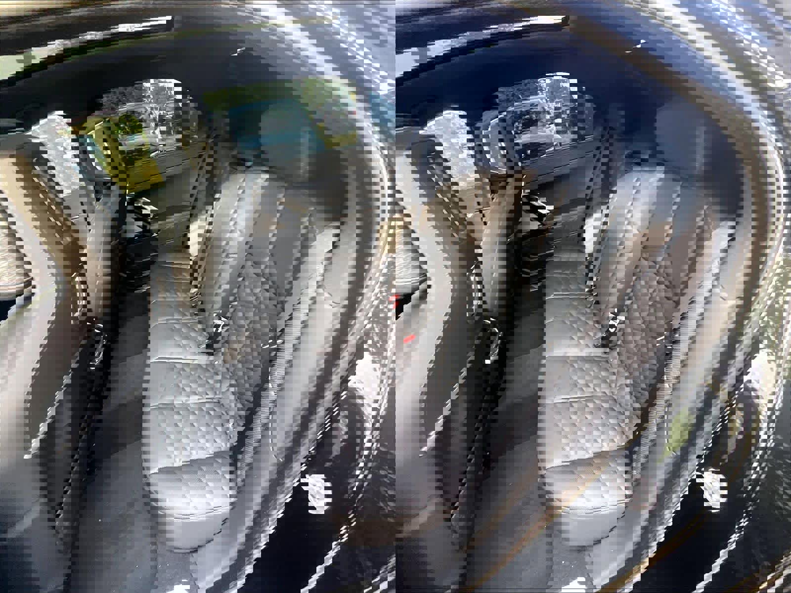 Used 2023 BMW 740i image 25