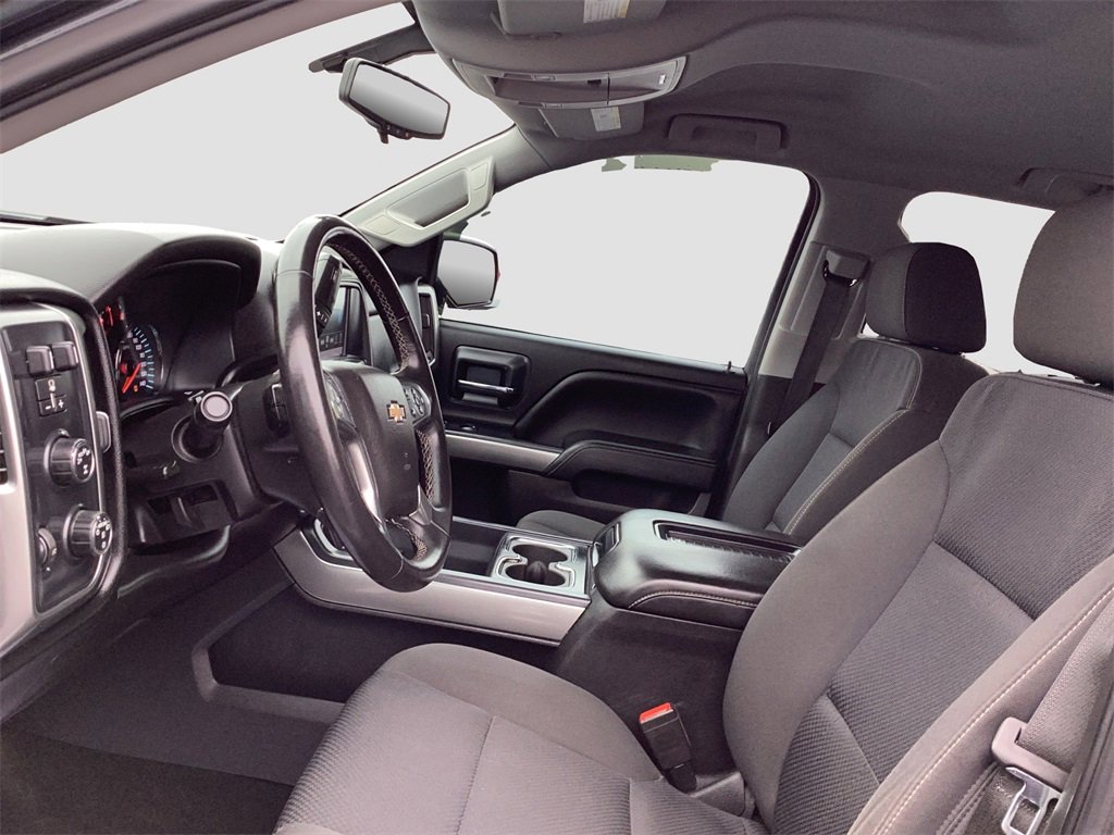 Used 2018 Chevrolet Silverado 1500 LT w/ All Star Edition image 9