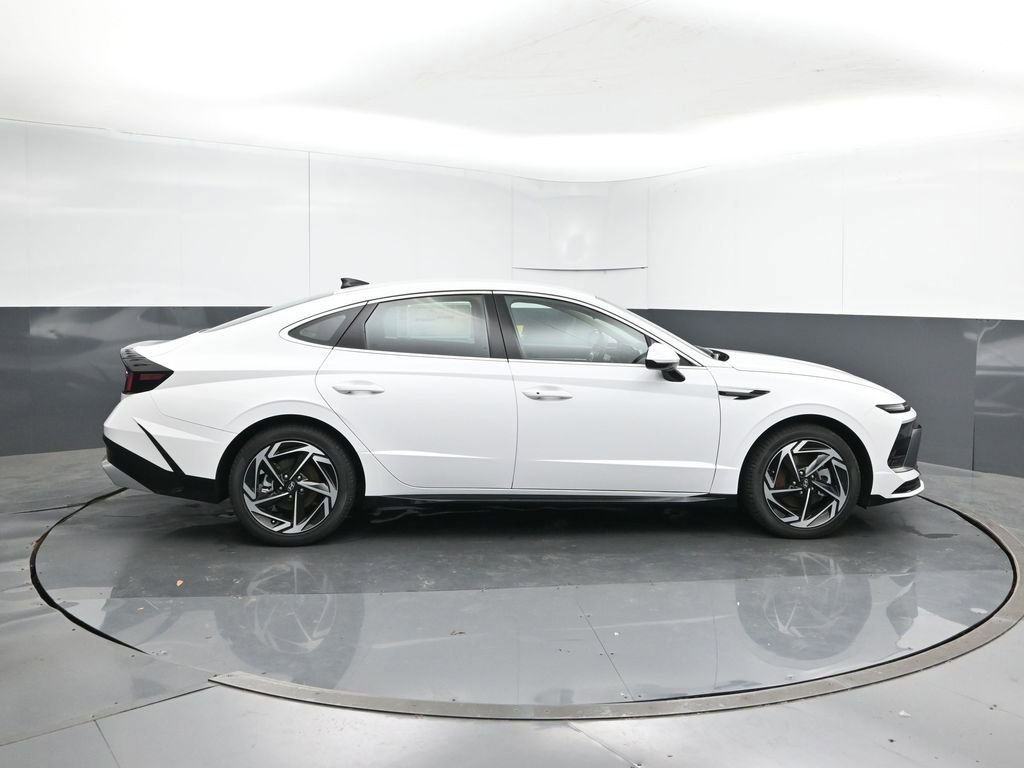 New 2026 Hyundai Sonata SEL image 6