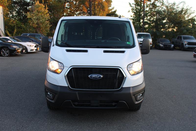 Used 2024 Ford Transit 250 250 w/ Exterior Upgrade Package image 3
