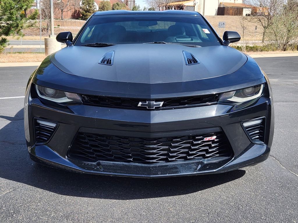 Used 2018 Chevrolet Camaro SS image 5
