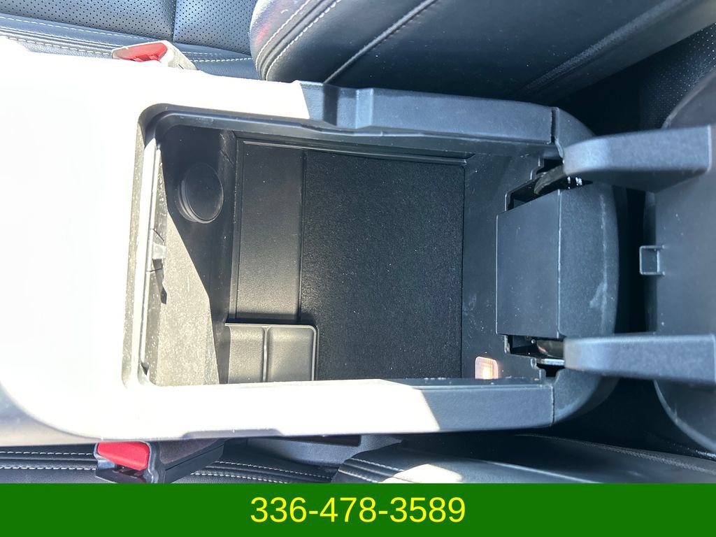 Used 2025 Ford Mustang Premium RWD image 25
