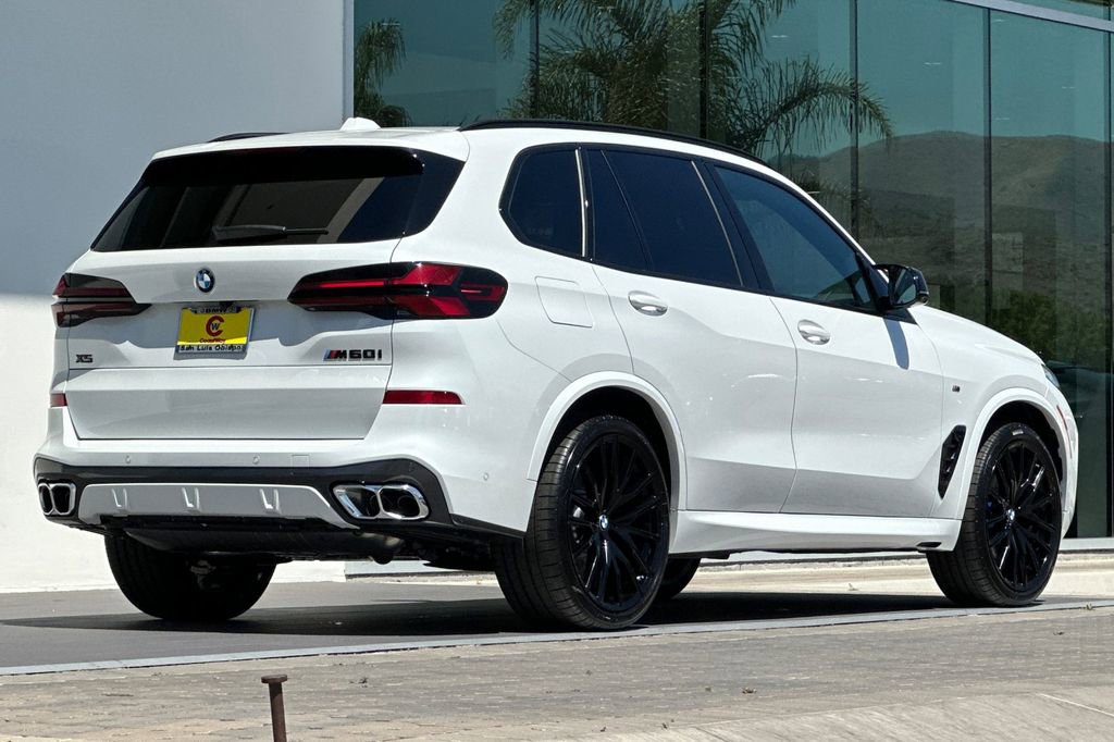 New 2026 BMW X5 M60i w/ Executive Package image 3