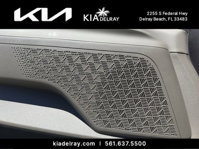 New 2026 Kia Carnival SX image 17