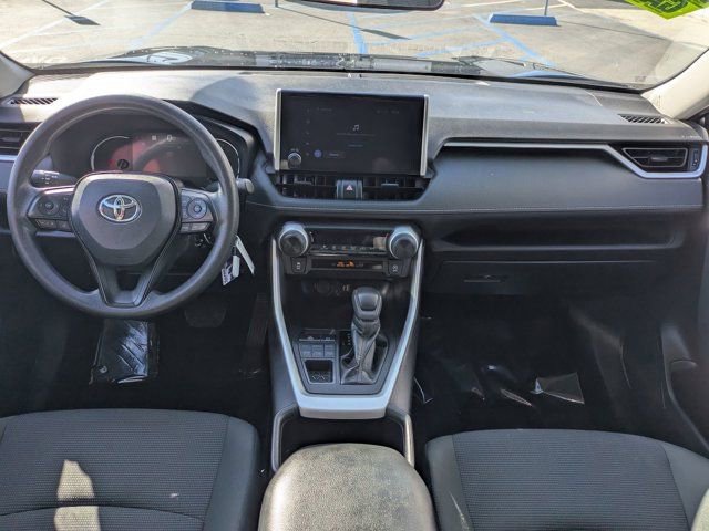 Used 2024 Toyota RAV4 LE AWD/4WD image 15