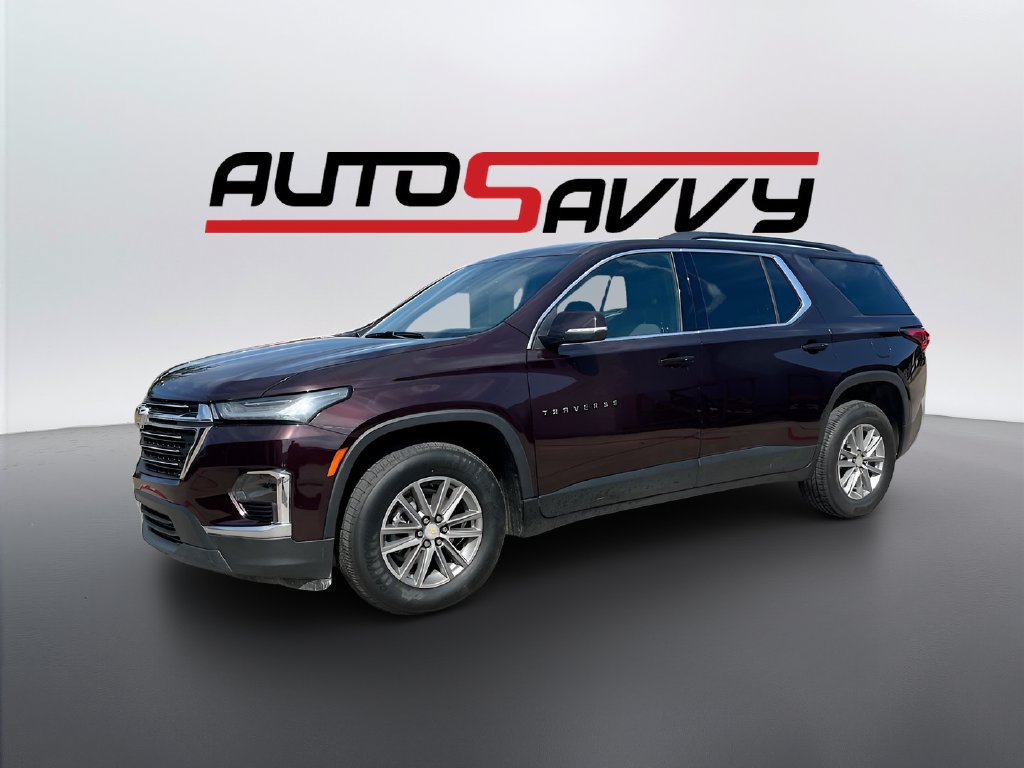 Used 2023 Chevrolet Traverse LT FWD image 3