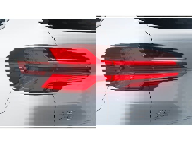 New 2026 BMW X5 xDrive40i w/ Premium Package image 11