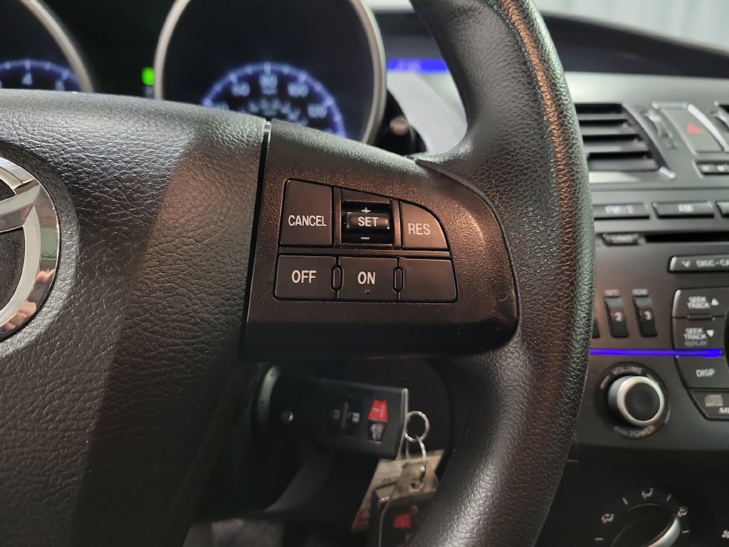 Used 2012 MAZDA MAZDA3 i Touring FWD image 25