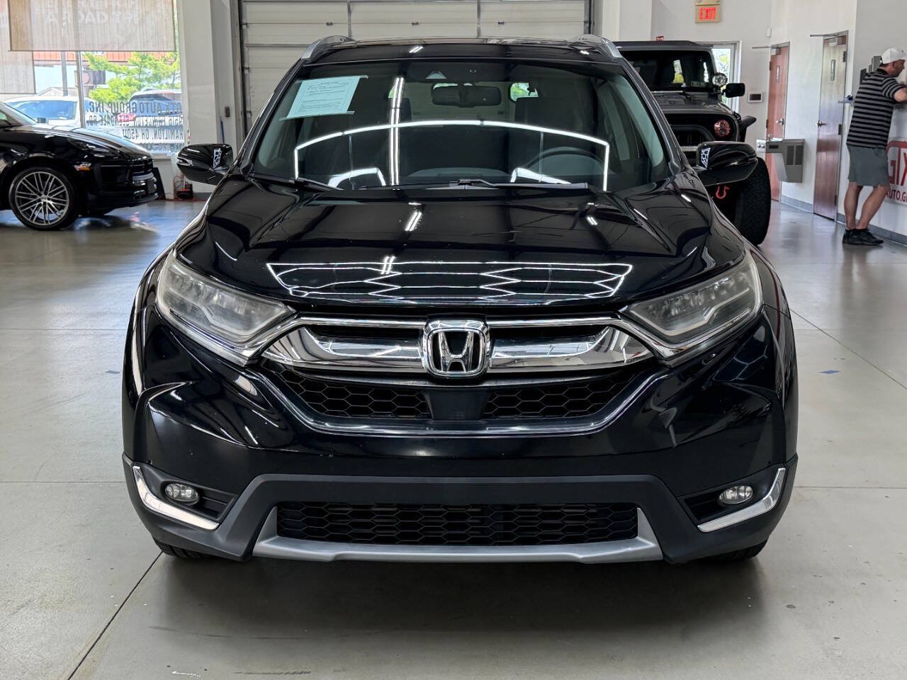 Used 2017 Honda CR-V Touring image 6