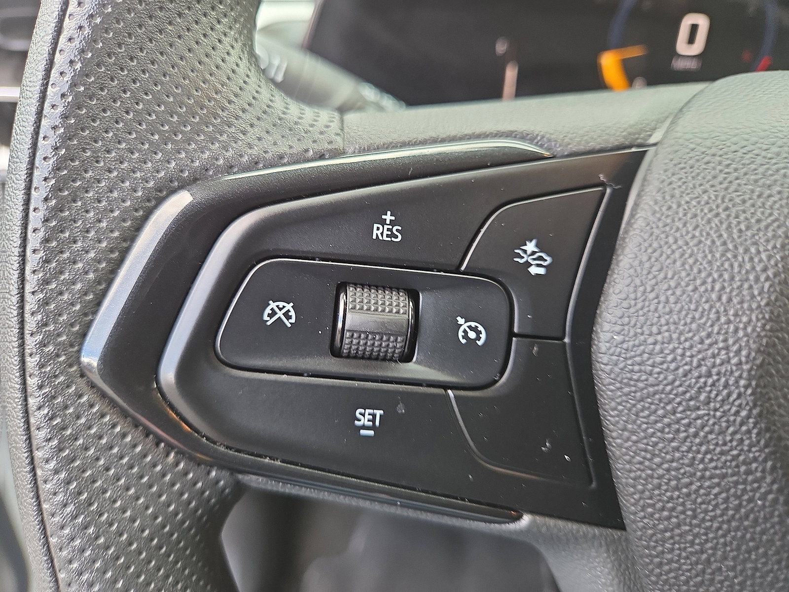 Used 2025 Chevrolet TrailBlazer LT image 28