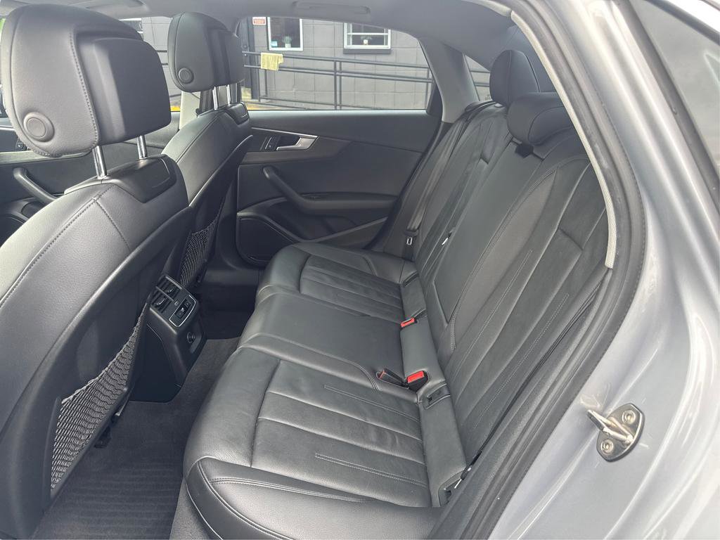 Used 2019 Audi A4 2.0T Premium w/ Convenience Package image 10