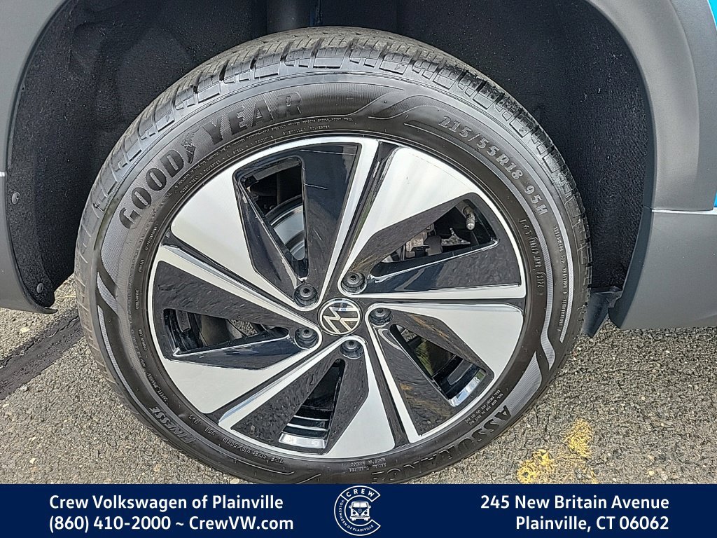 Certified 2024 Volkswagen Taos SE AWD/4WD image 19