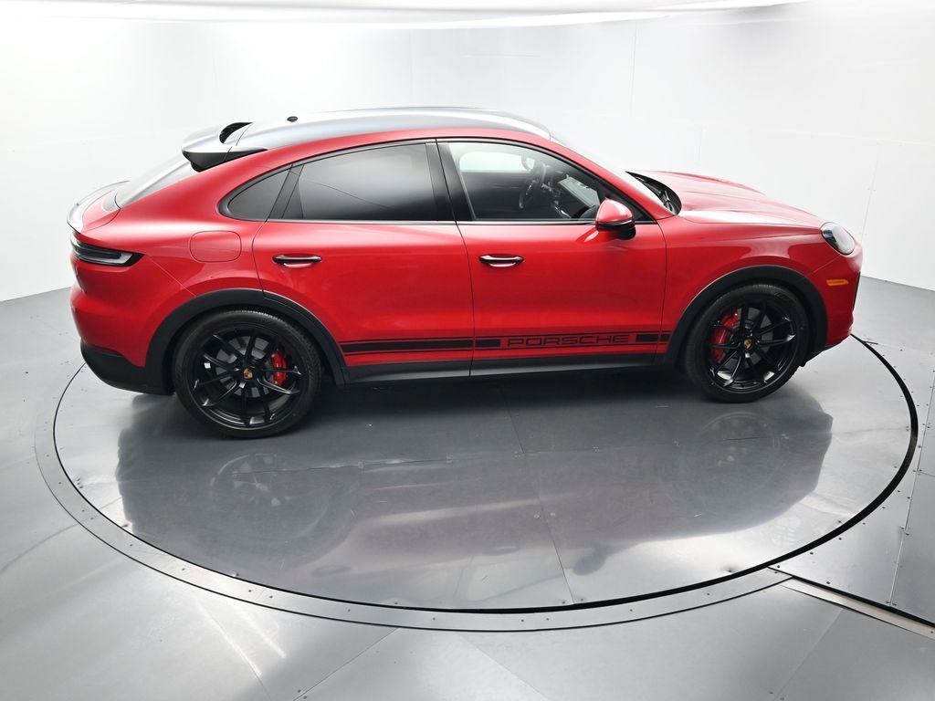 Certified 2025 Porsche Cayenne GTS image 43
