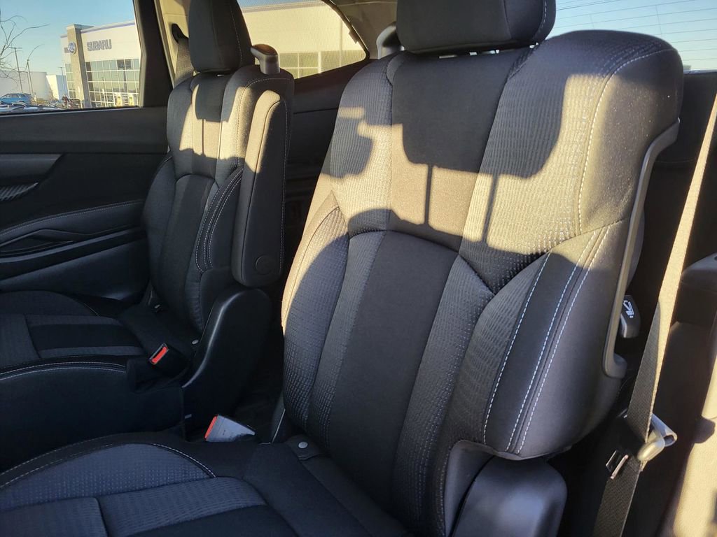 Certified 2024 Subaru Ascent Premium w/ Convenience Package image 14