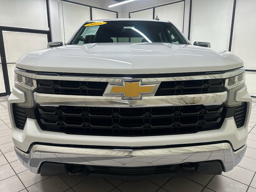 Used 2025 Chevrolet Silverado 1500 LT image 16