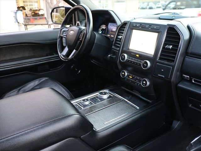 Used 2021 Ford Expedition Limited image 12